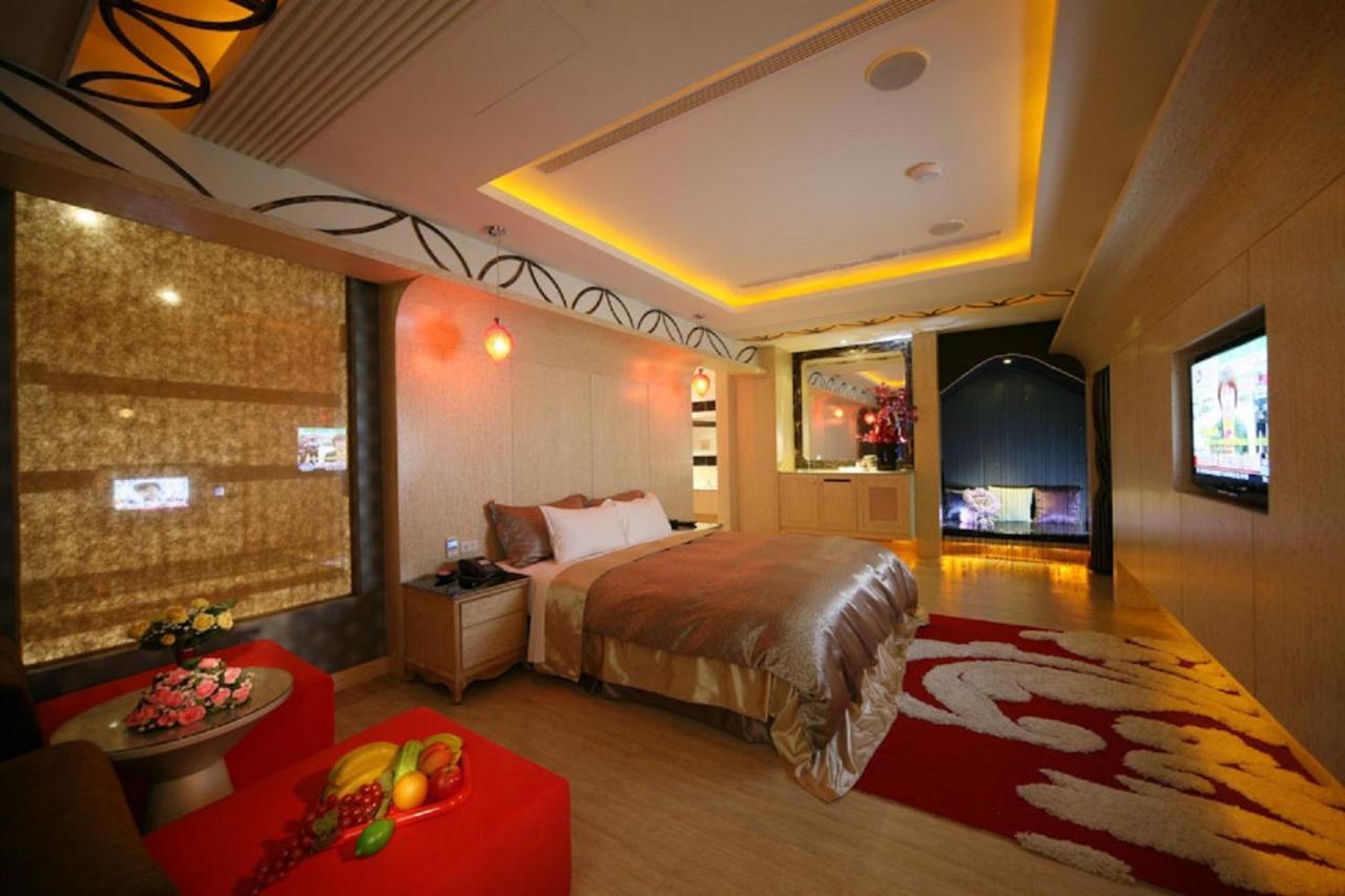 Hua Mu Lan Hotel Shalu Exterior photo